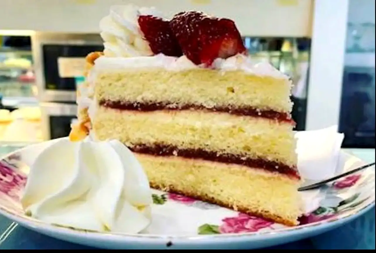 Strawberry Torte