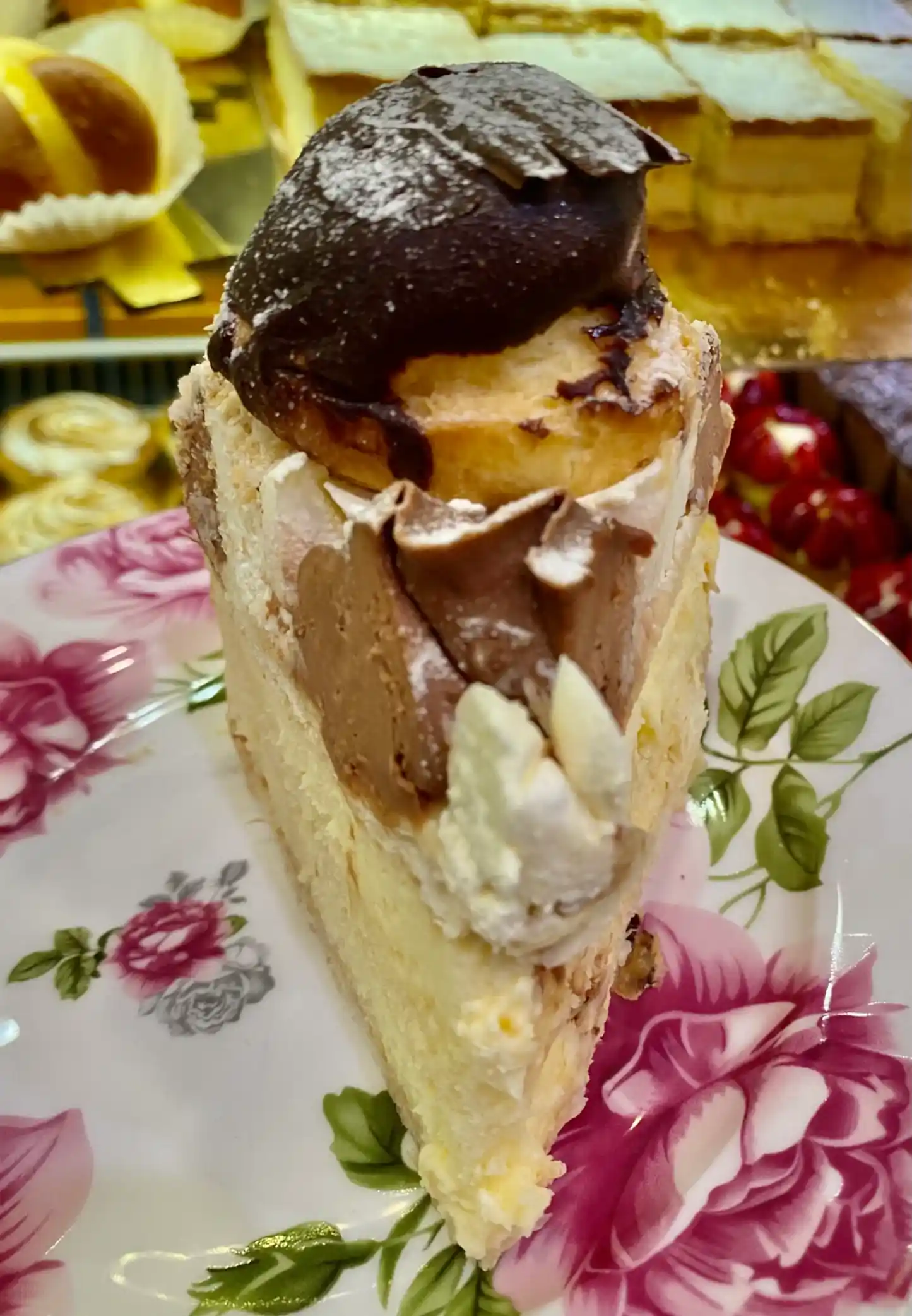 St Honore Cake